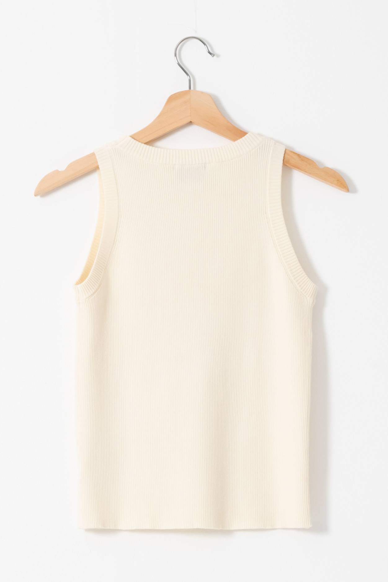 【SALE】ニットノースリーブ