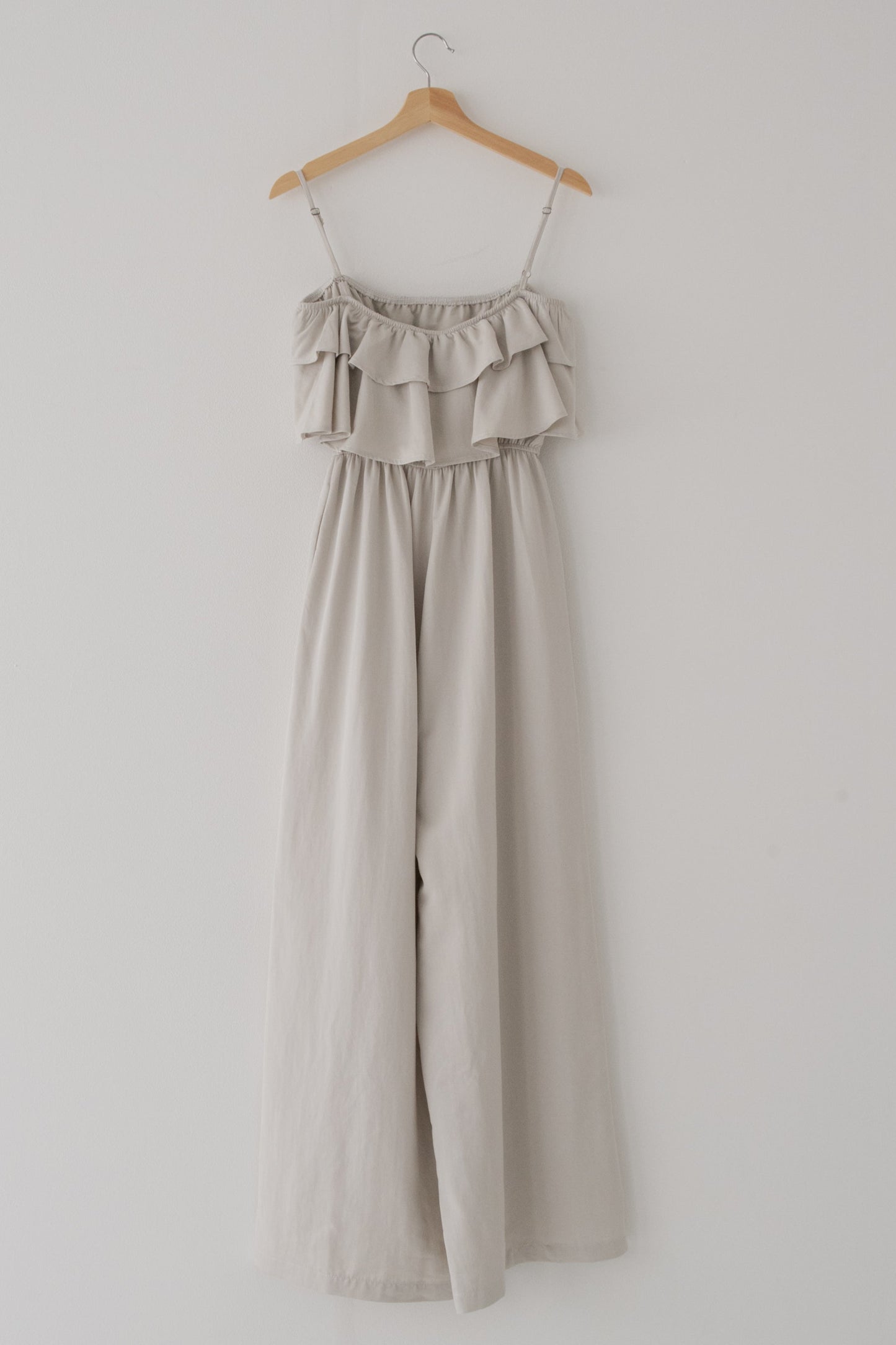 【SALE】フリルキャミジャンプスーツ