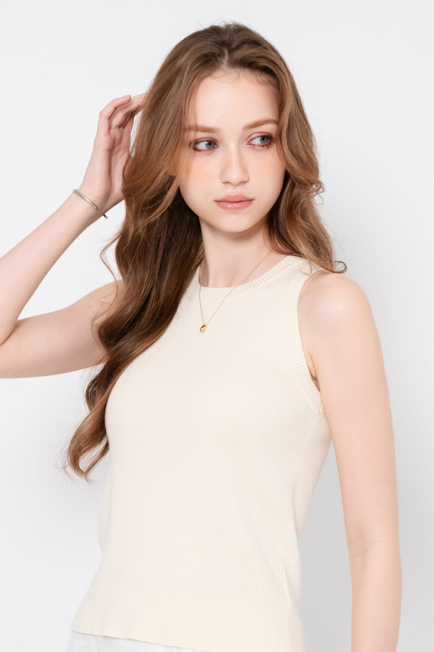 【SALE】ニットノースリーブ