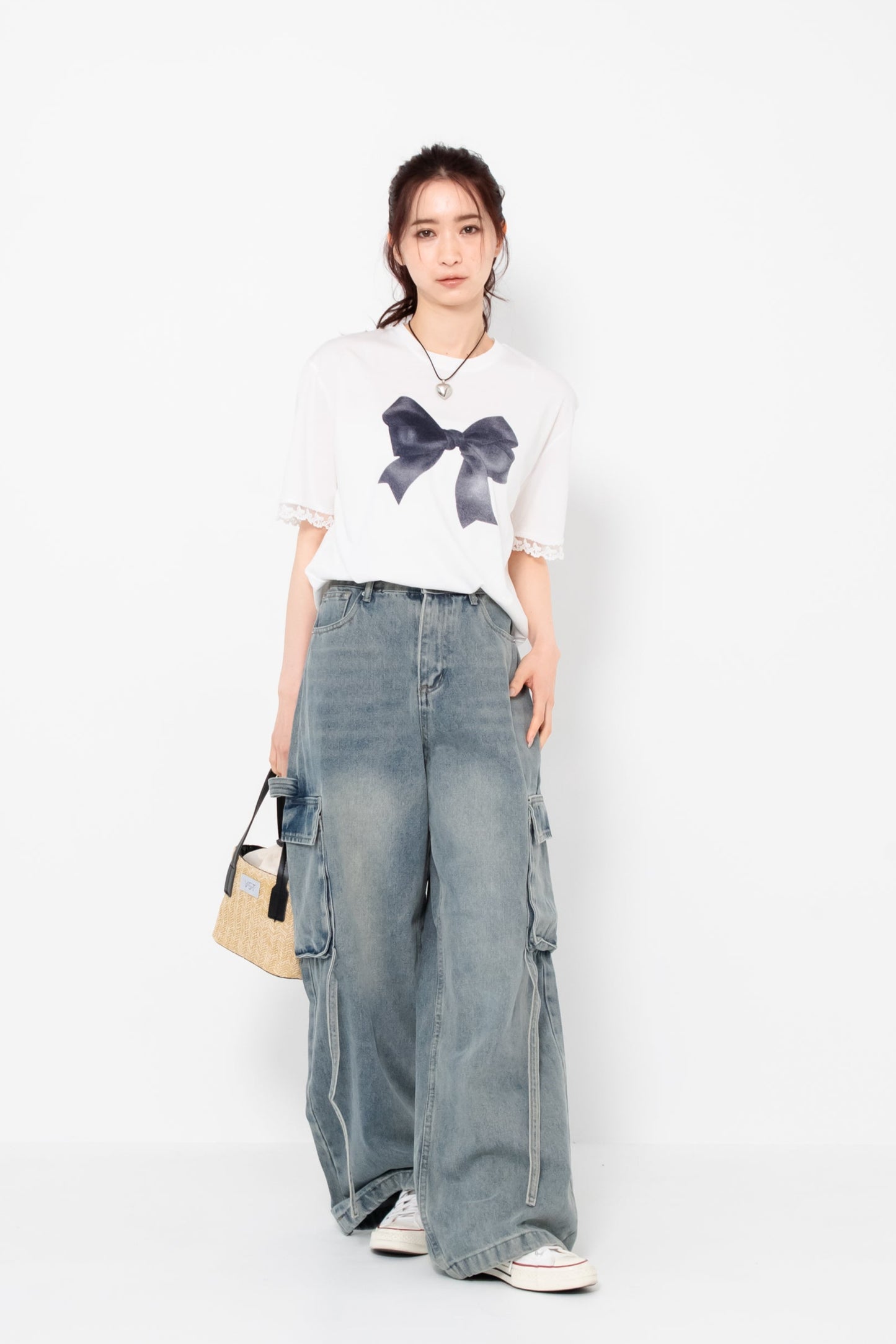 リボンプリントTシャツ