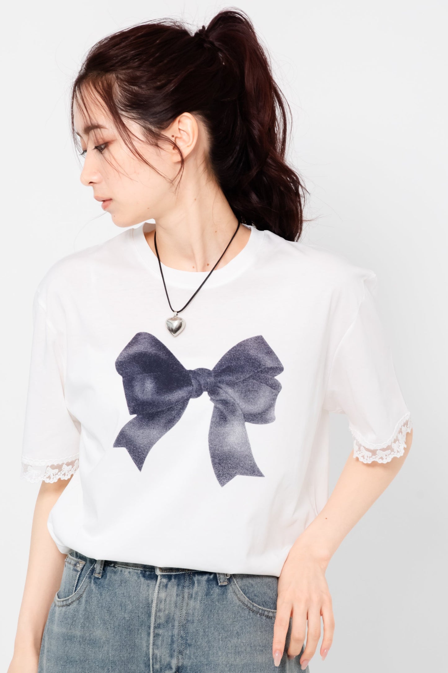 リボンプリントTシャツ