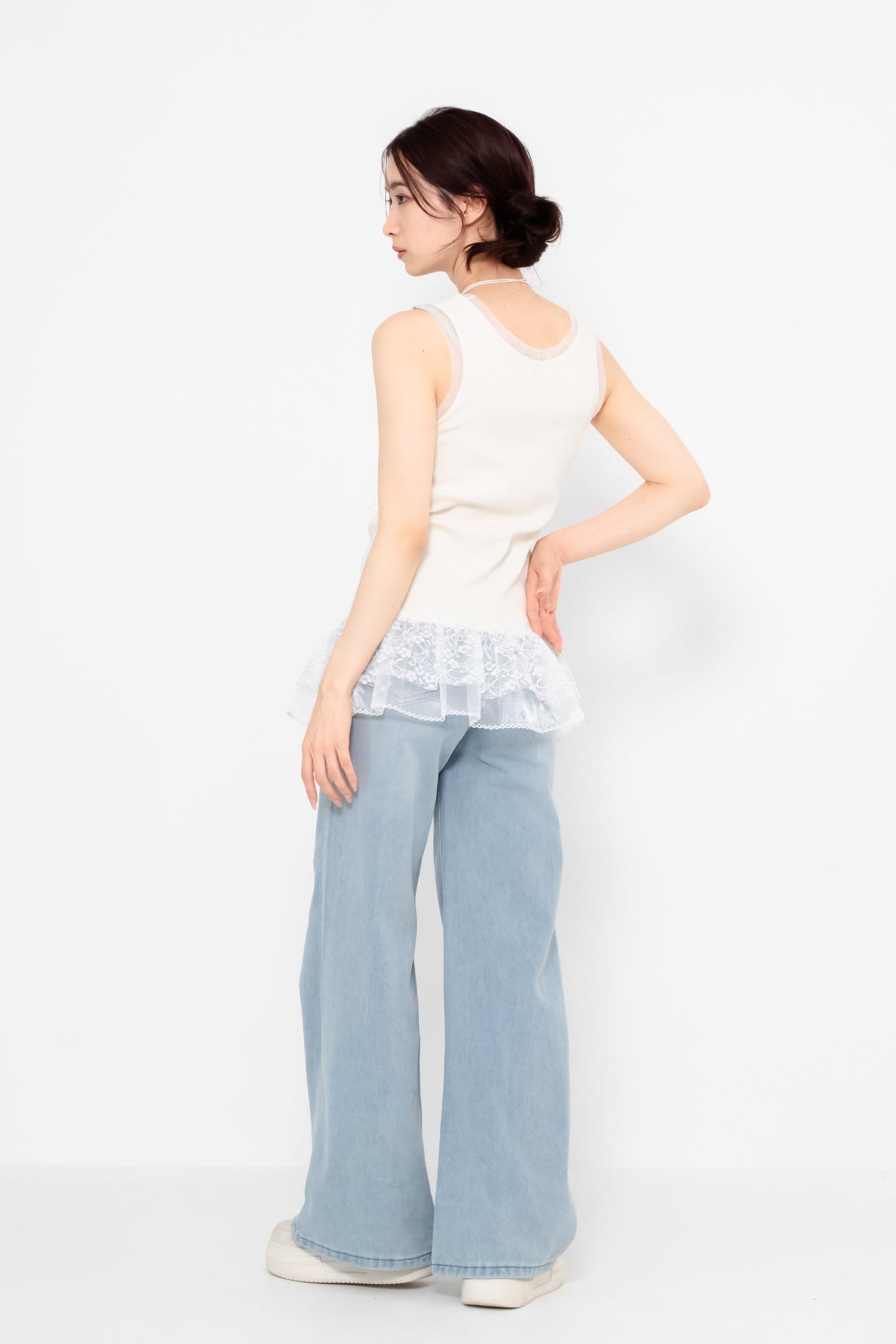 【SALE】二段レースフリルノースリーブ