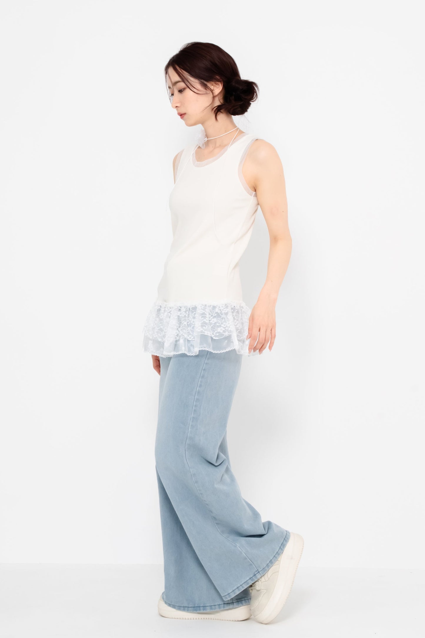 【SALE】二段レースフリルノースリーブ