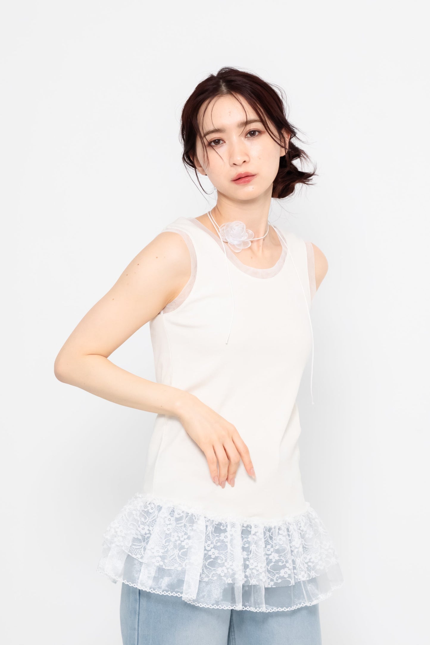 【SALE】二段レースフリルノースリーブ
