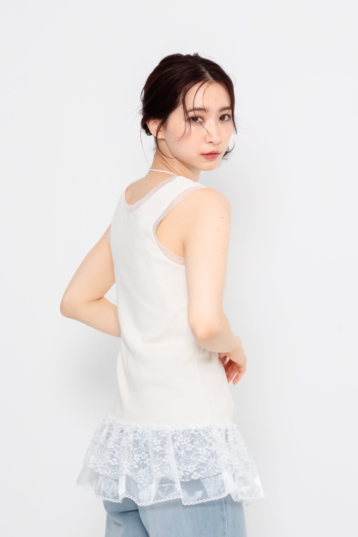 【SALE】二段レースフリルノースリーブ