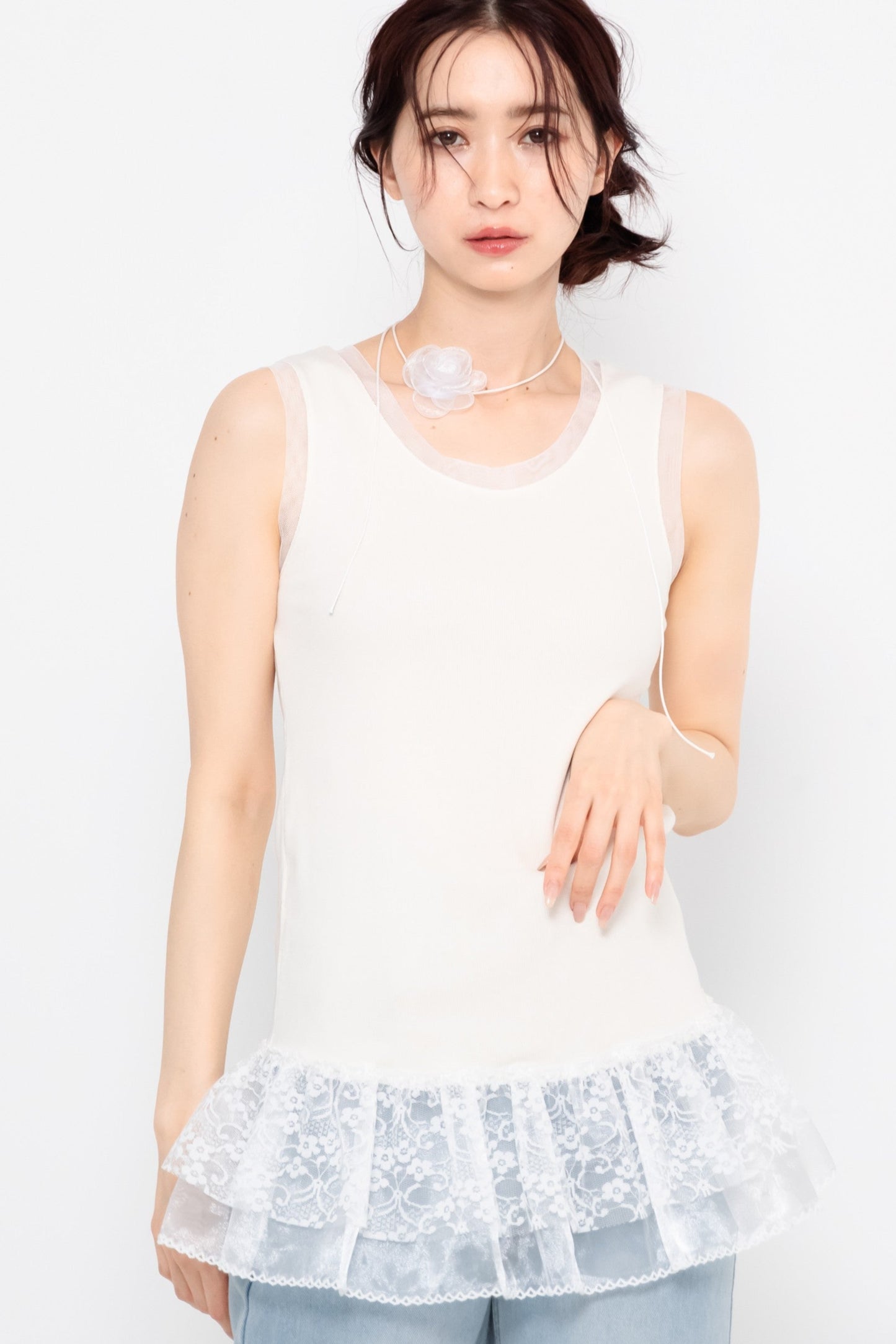 【SALE】二段レースフリルノースリーブ
