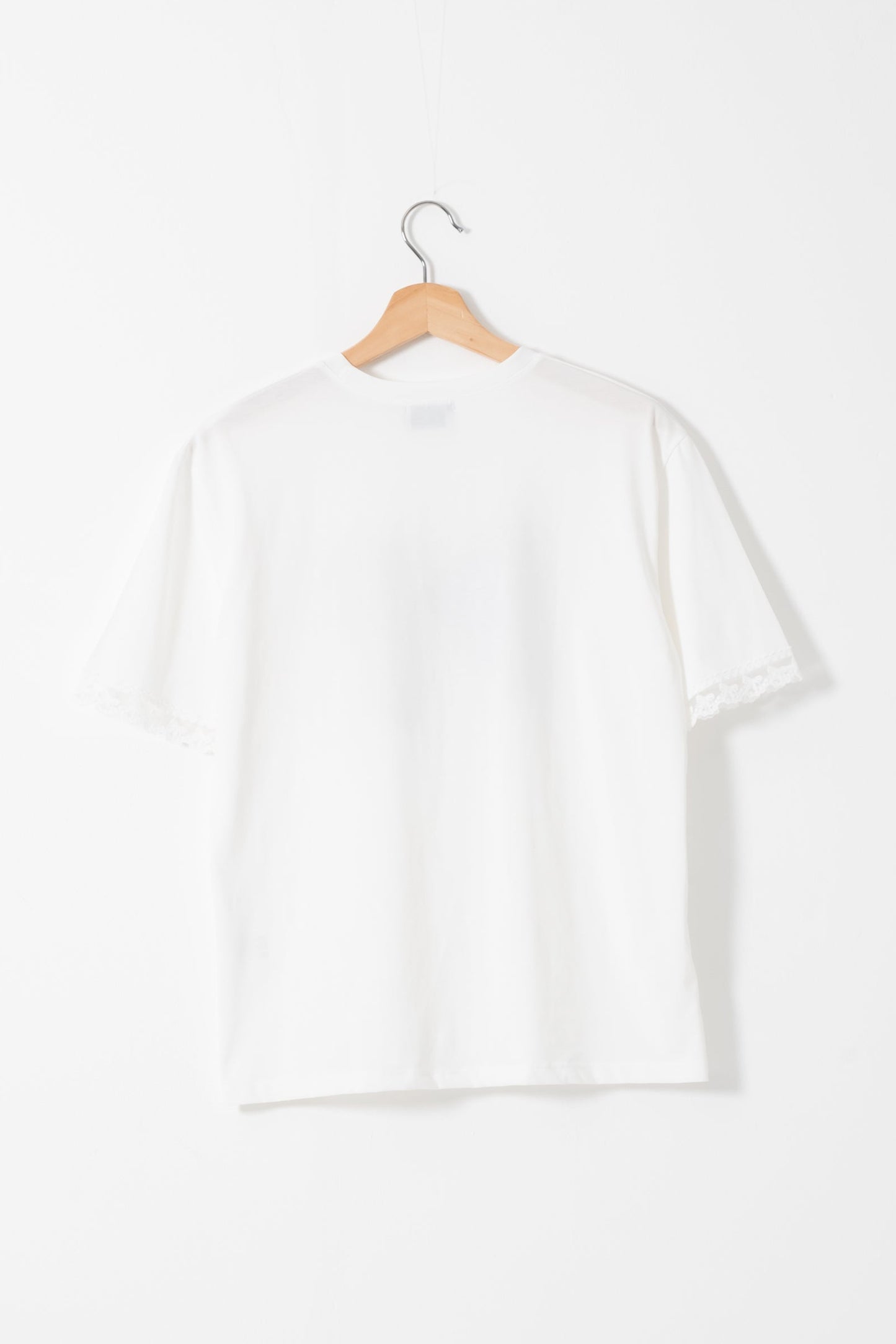 リボンプリントTシャツ