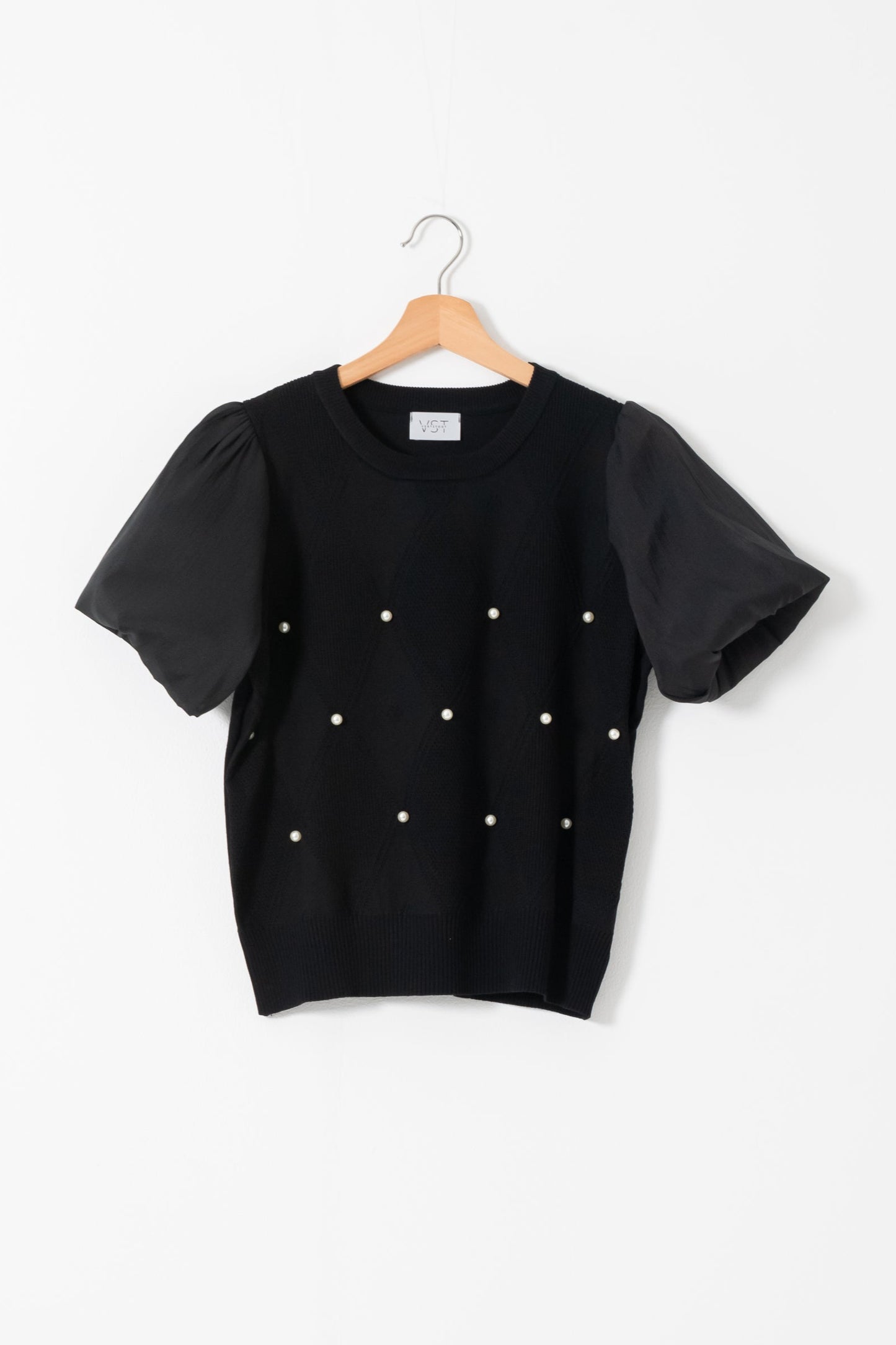 袖シフォンパールトップス