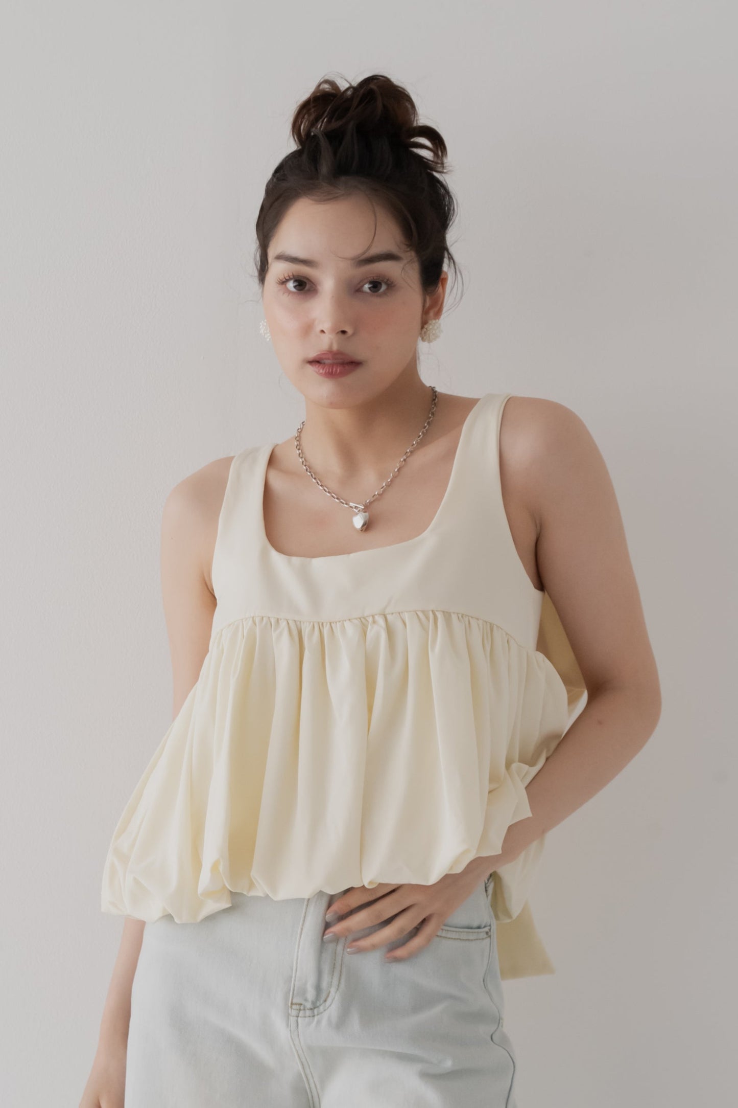 【SALE】バックリボンギャザートップス