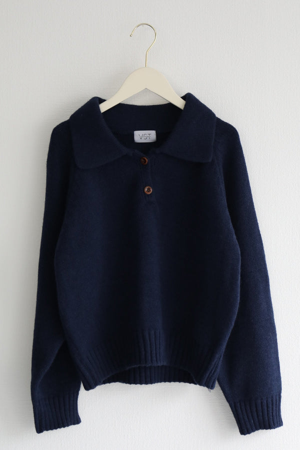 カラーポイントニット