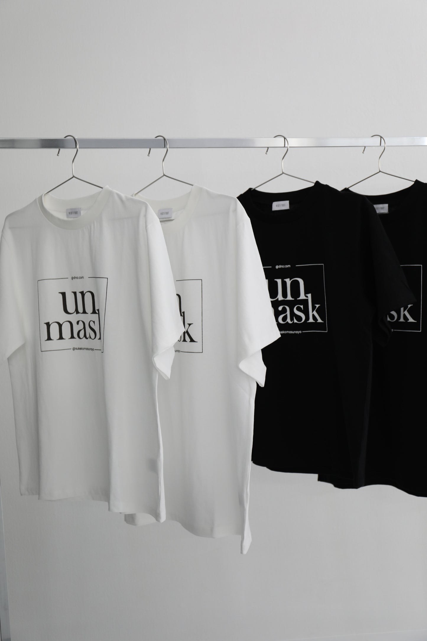 【数量限定】アンマスクユニセックスTシャツ