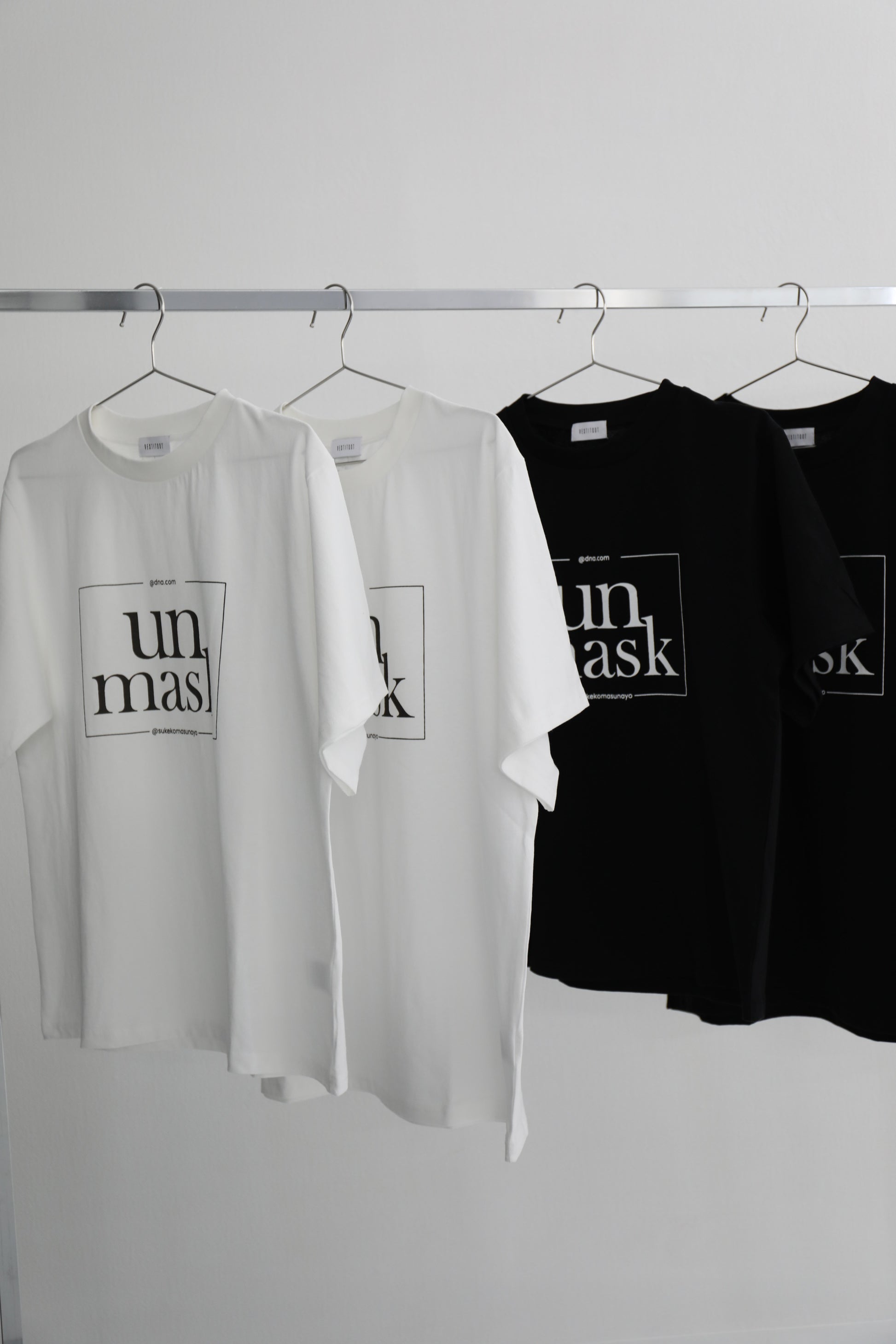 【数量限定】アンマスクユニセックスTシャツ