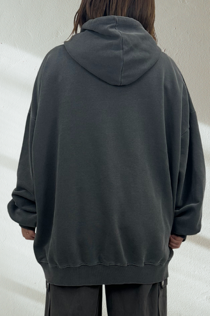 【くぅちゃんコラボアイテム】ウォッシュブラックユニセックスフーディー　