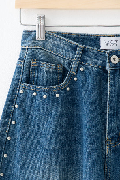 スタッズデニムパンツ