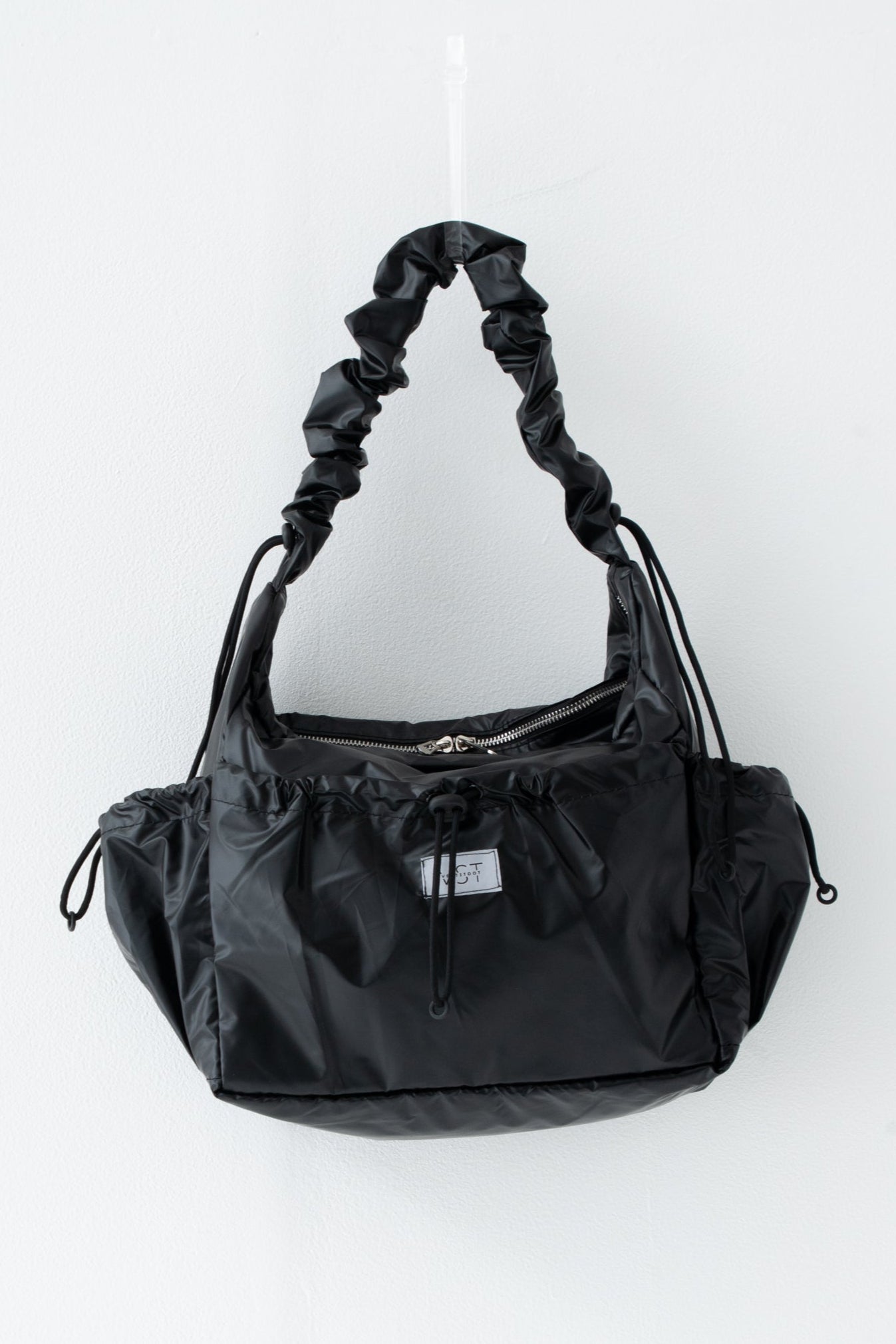 くしゅっとショルダーバッグ