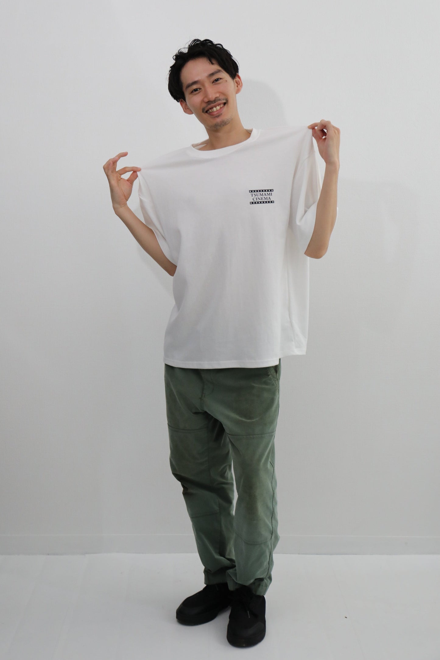 （仮）つまみシネマTシャツ