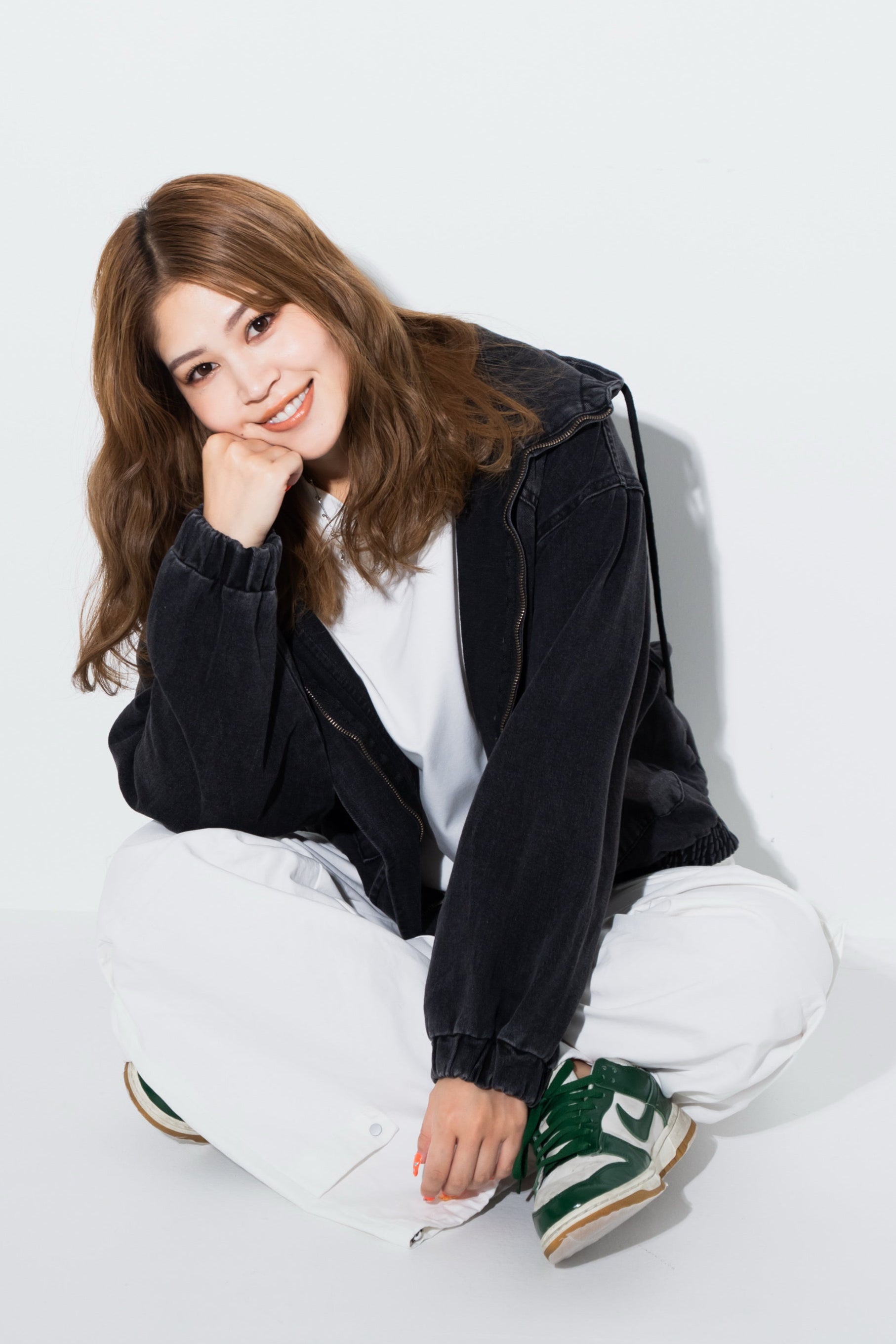 くぅちゃんコラボアイテム】ルーズフィット ユニセックスデニム