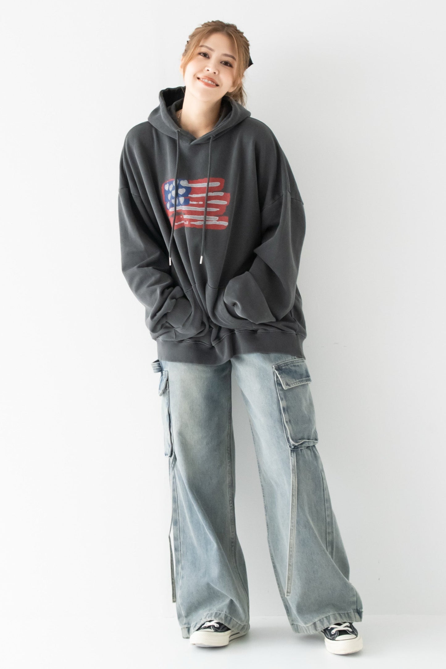 【くぅちゃんコラボアイテム】ウォッシュブラックユニセックスフーディー　