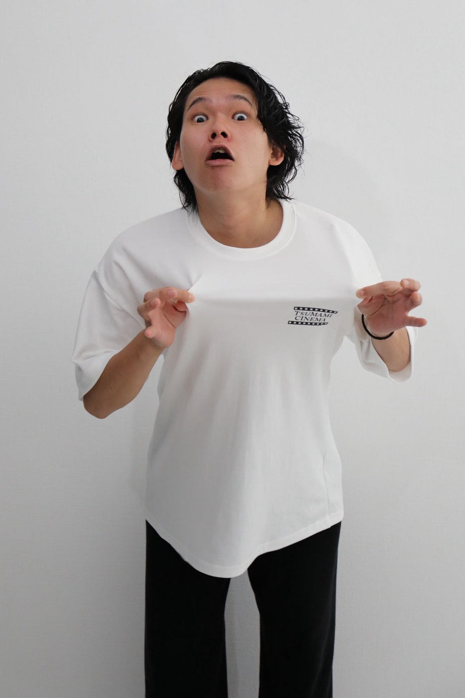 【コラボ】つまみシネマTシャツ（ユニセックス）