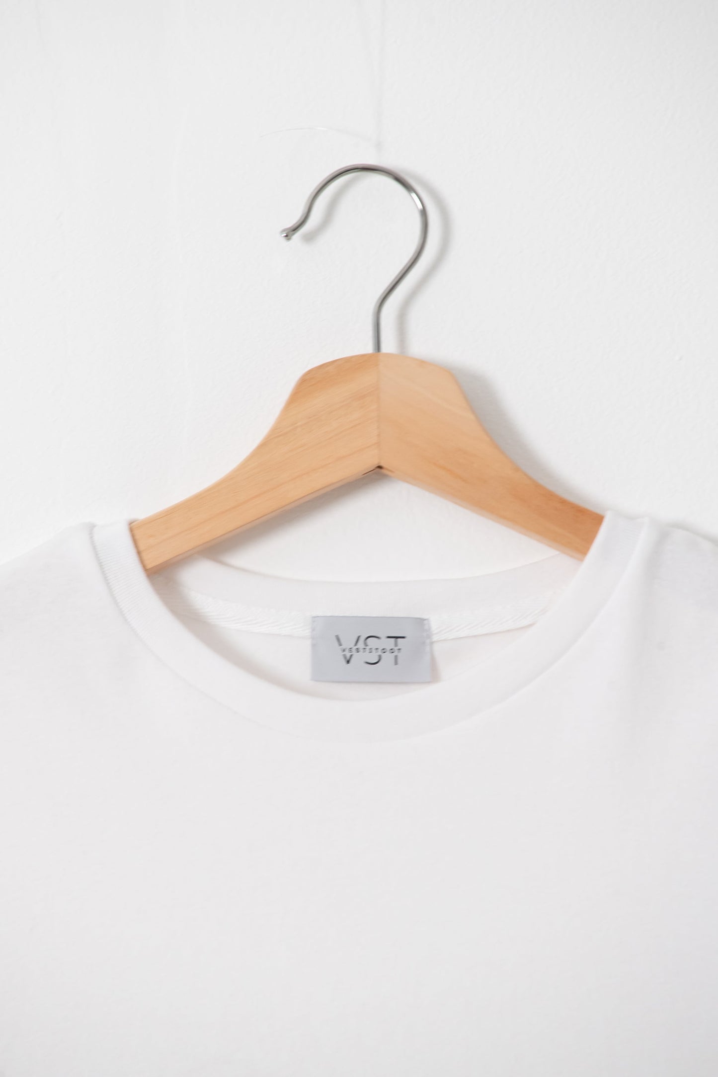 【SALE】裾フリルレースTシャツ