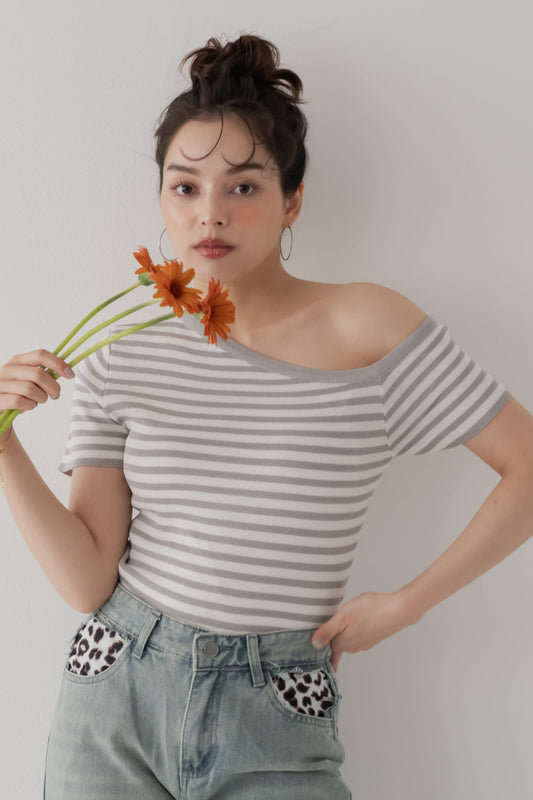 【SALE】アシンメトリボーダートップス