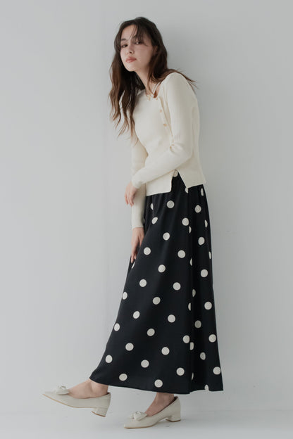 ルナドットフレアスカート