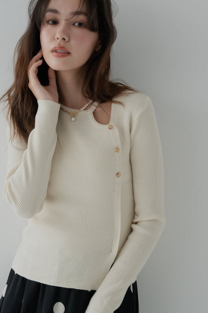 カットアウトリブトップス